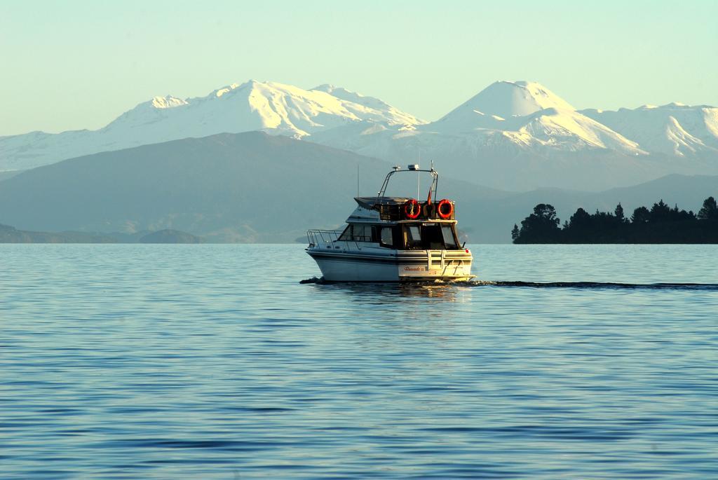 The Flying Trout Boutique Lodge Taupo Kültér fotó